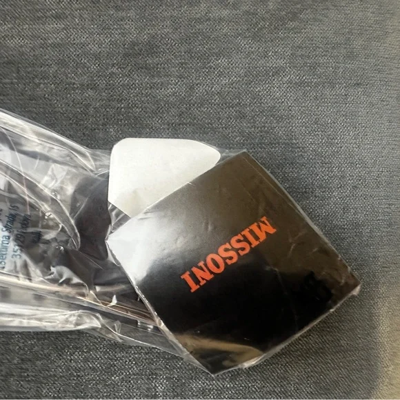 NEW Missoni Over Sized Sunglasses with Case